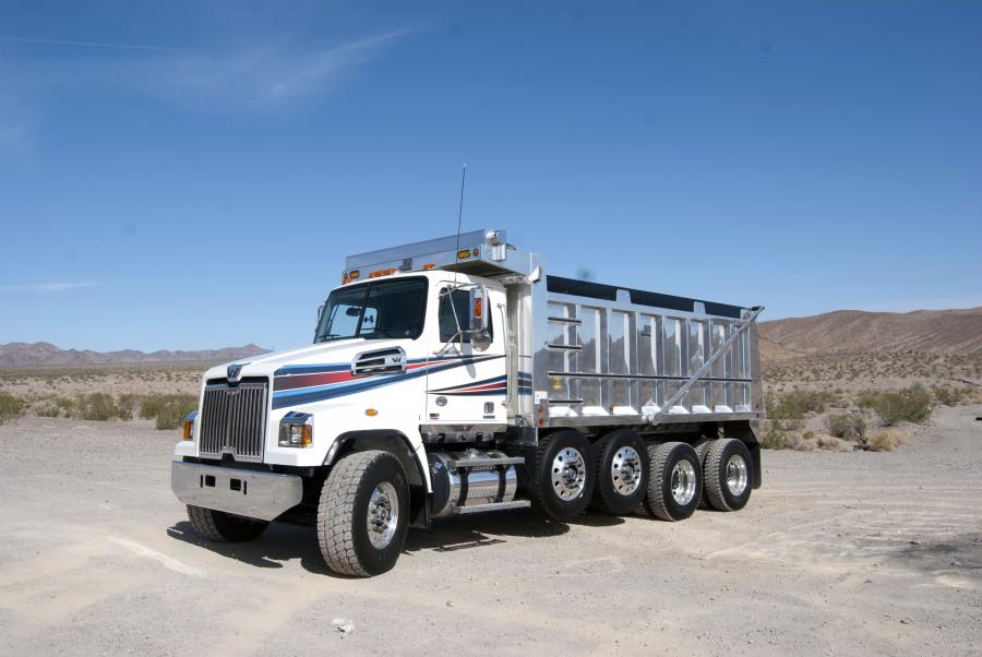  Western Star 4700 Set Forward Dump Truck 2011 года  (фото 1 из 4)